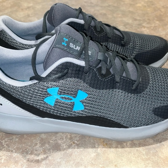 UNDER ARMOUR SURGE SHOES MENS SIZE 11 ***EUC*** - Picture 2 of 8